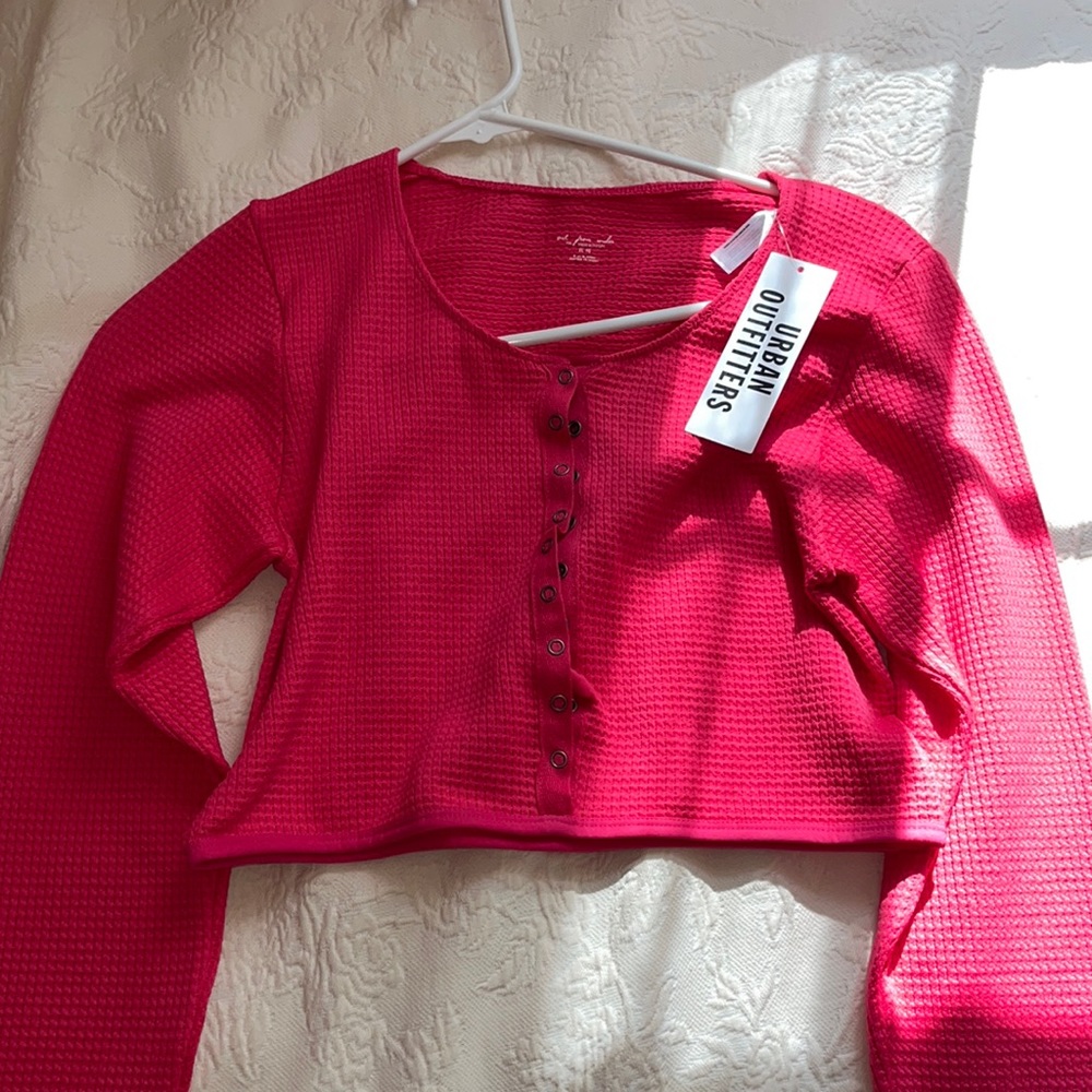 Urban crop top